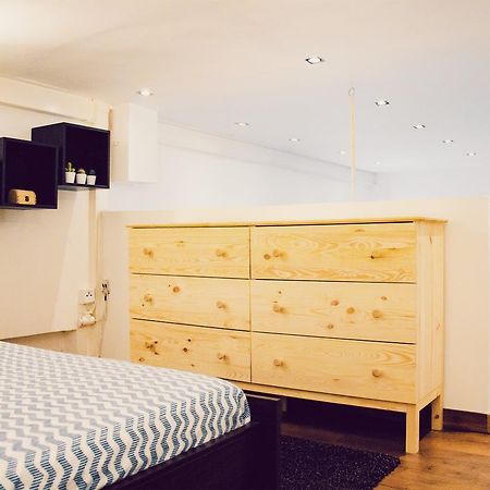 Lollipop Flats City Centre Suite Madrid Exterior photo